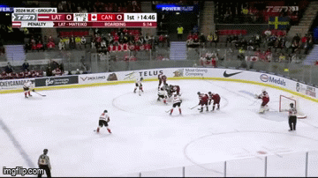 Canada Smokes Latvia 10-0